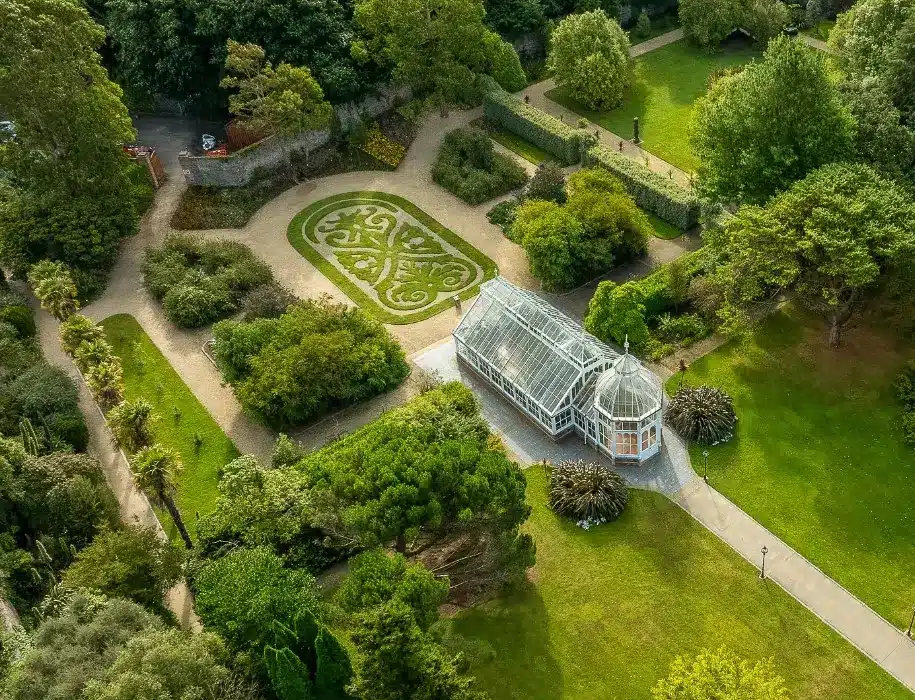 gardens