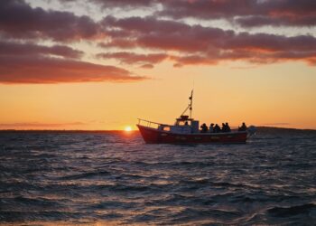 Ireland’s Eye Ferries – Howth Sundown Cruise