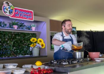 A chef demonstrating a live cooking demonstration at Flavours of Fingal.