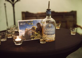 Malahide Castle & Gardens – Whiskey Tour & Taste