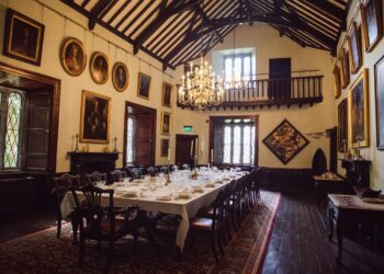 Malahide Castle and Garden – Art Tour of Malahide Castle
