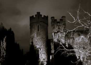 Writing Workshop Week at Howth Castle – Samhain Festival